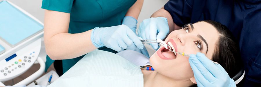 Chirurgischer Eingriff / Zahn-OP in Mönchengladbach